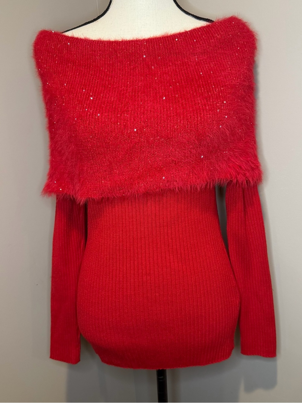 INC International Concepts Red Off-the-Shoulder Fuzzy Layered Sweater size Large